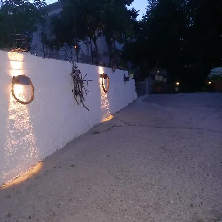 La Casa Di Elena Ferienhaus *