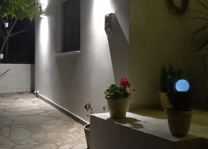 La Casa Di Elena بيت للعطل