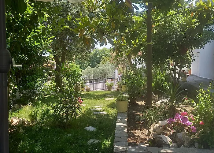 La Casa Di Elena *