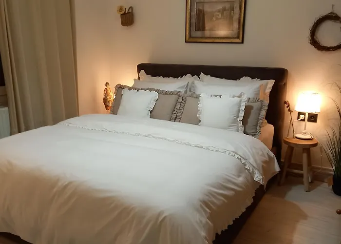 La Casa Di Elena بيت للعطل *