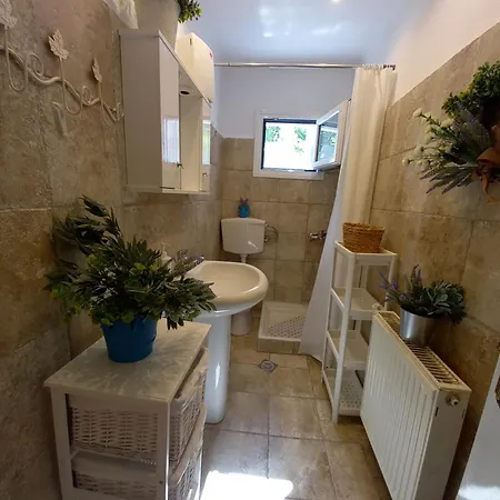 La Casa Di Elena Ferienhaus