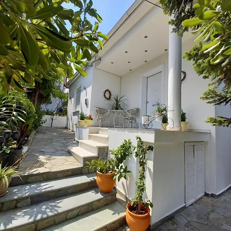 La Casa Di Elena *