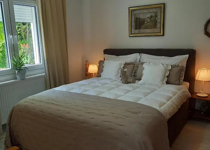 La Casa Di Elena *